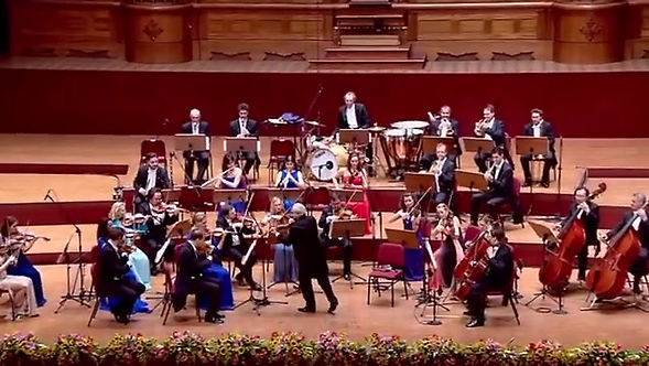 Sirens of the Ball, Waltz from "The Merry Widow" - Franz Lehár / Strauss Festival Orchestra Vienna